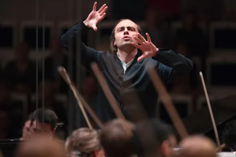 Афиша: Ко Дню Победы! в Уфе 8 мая 2026