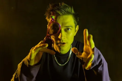 Афиша: Кравц в Санкт-Петербурге 17 мая 2026