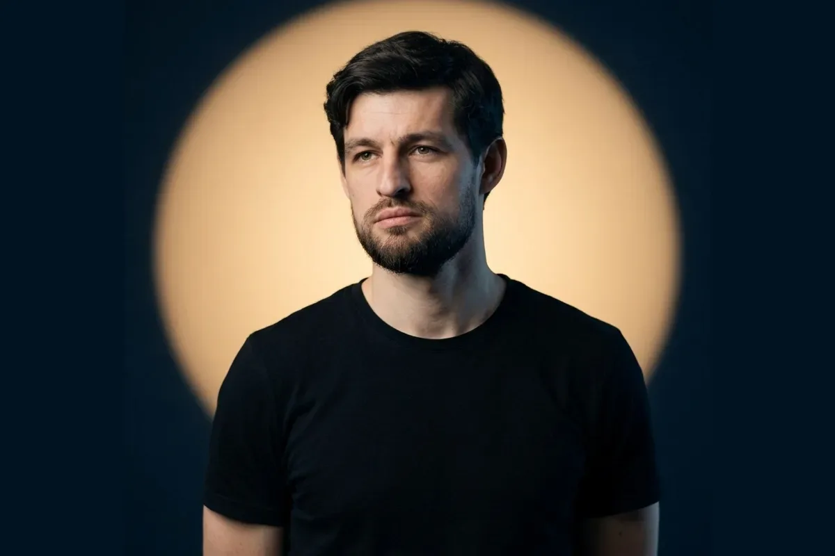 Афиша: Кризис среднего возраста. Как найти новые точки опоры? в Санкт-Петербурге 2 мая 2026