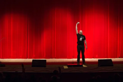 Афиша: Квартирник к дню рождения режиссёра в Нижнем Новгороде 19 мая 2026