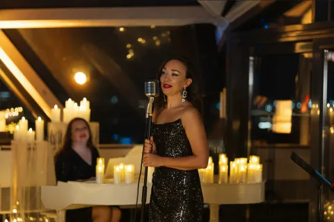 Афиша: Магия свечей. Уитни Хьюстон трибьют в Санкт-Петербурге 11 мая 2026