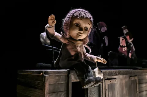 Афиша: Мама, папа и я, Люся в Челябинске 8 мая 2026