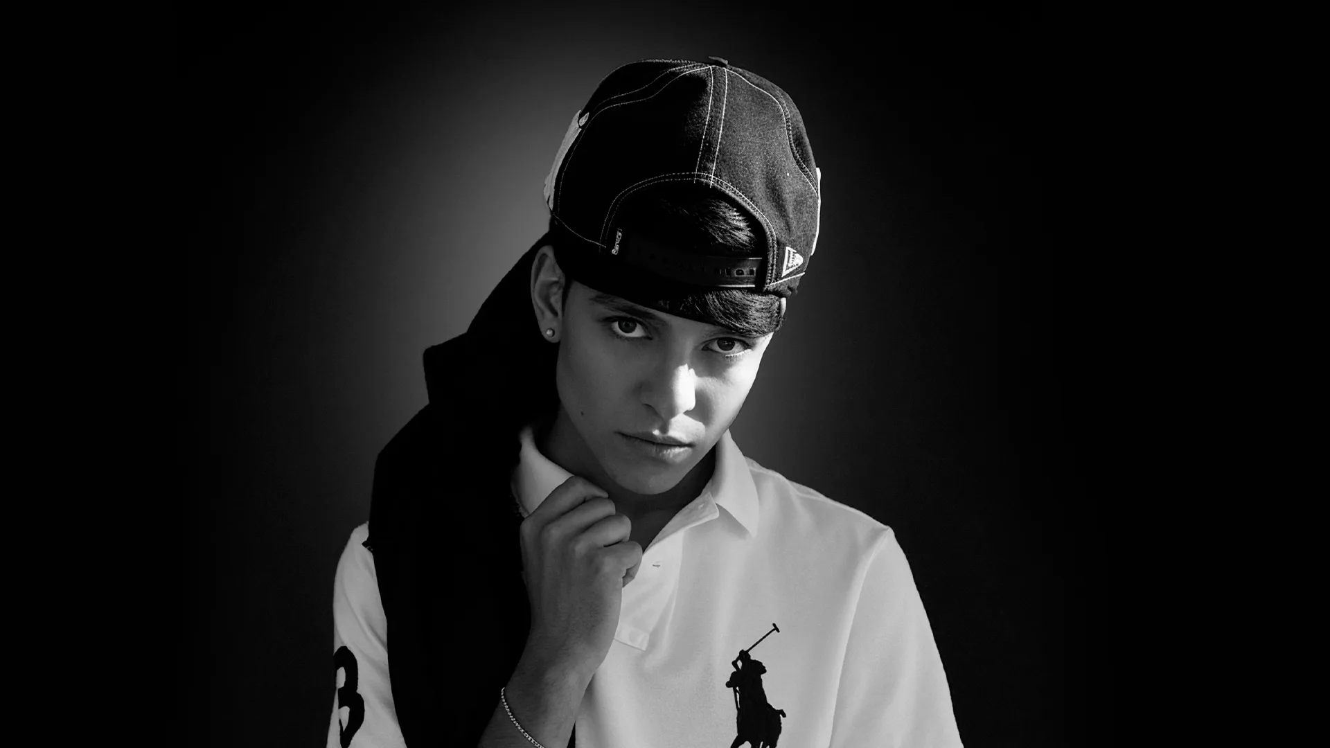 Афиша: Молодой Платон в Санкт-Петербурге 15 мая 2026