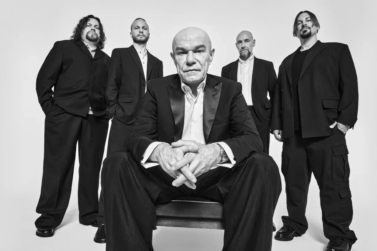 Афиша: Моральный кодекс в Москве 13 мая 2026