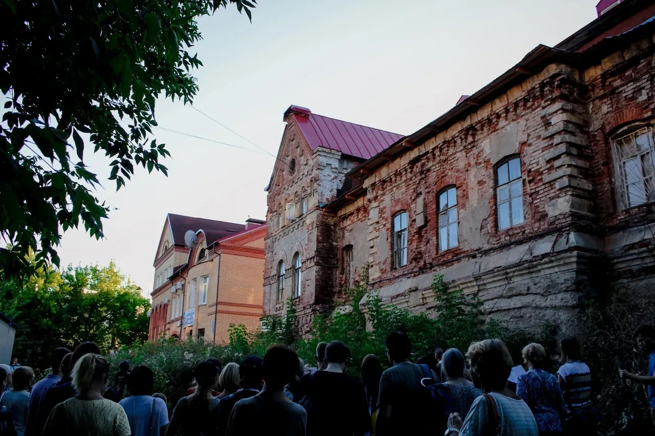 Афиша: Музейная прогулка с археологом в Кирове 8 мая 2026