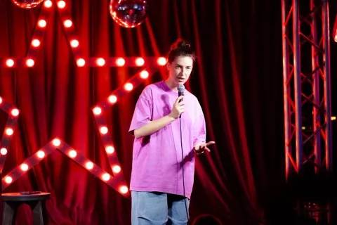 Афиша: Надя Бобрышева в Санкт-Петербурге 29 мая 2026