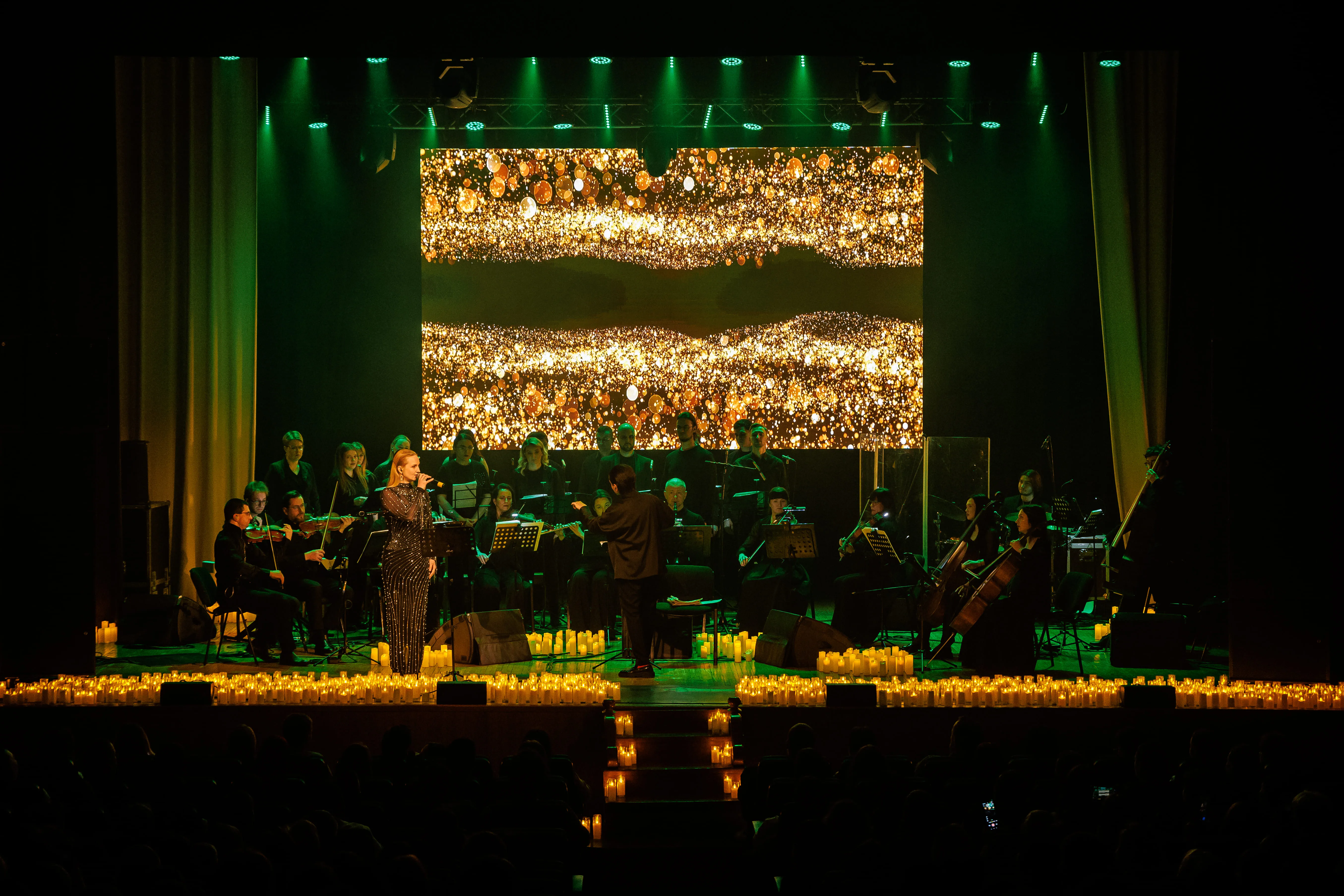 Афиша: Neo Classic Orchestra и хор. Идеальное свидание. 3000 свечей в Воронеже 20 мая 2026