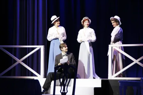 Афиша: О, женщины! в Смоленске 21 мая 2026