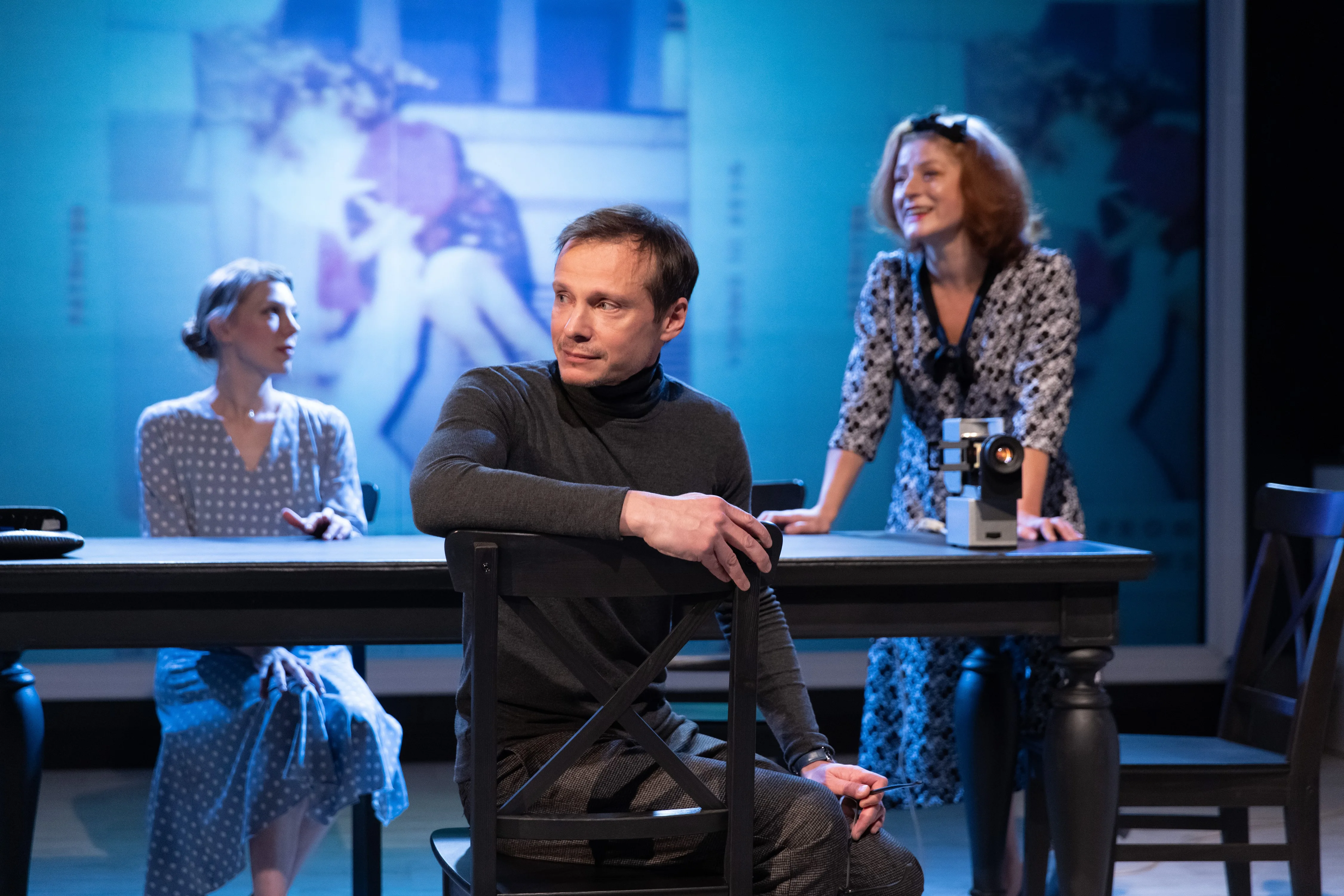 Афиша: Обычный конец света в Москве 21 мая 2026