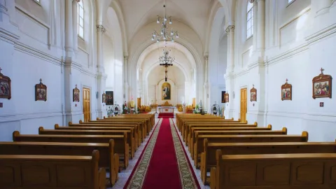 Афиша: Орган при свечах. Топовые саундтреки и космос Баха в Санкт-Петербурге 9 мая 2026