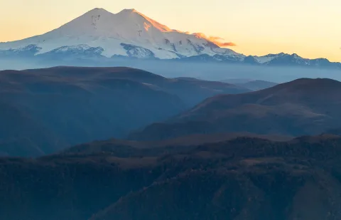 Афиша: Плато Бермамыт на рассвете в Кисловодске 15 мая 2026