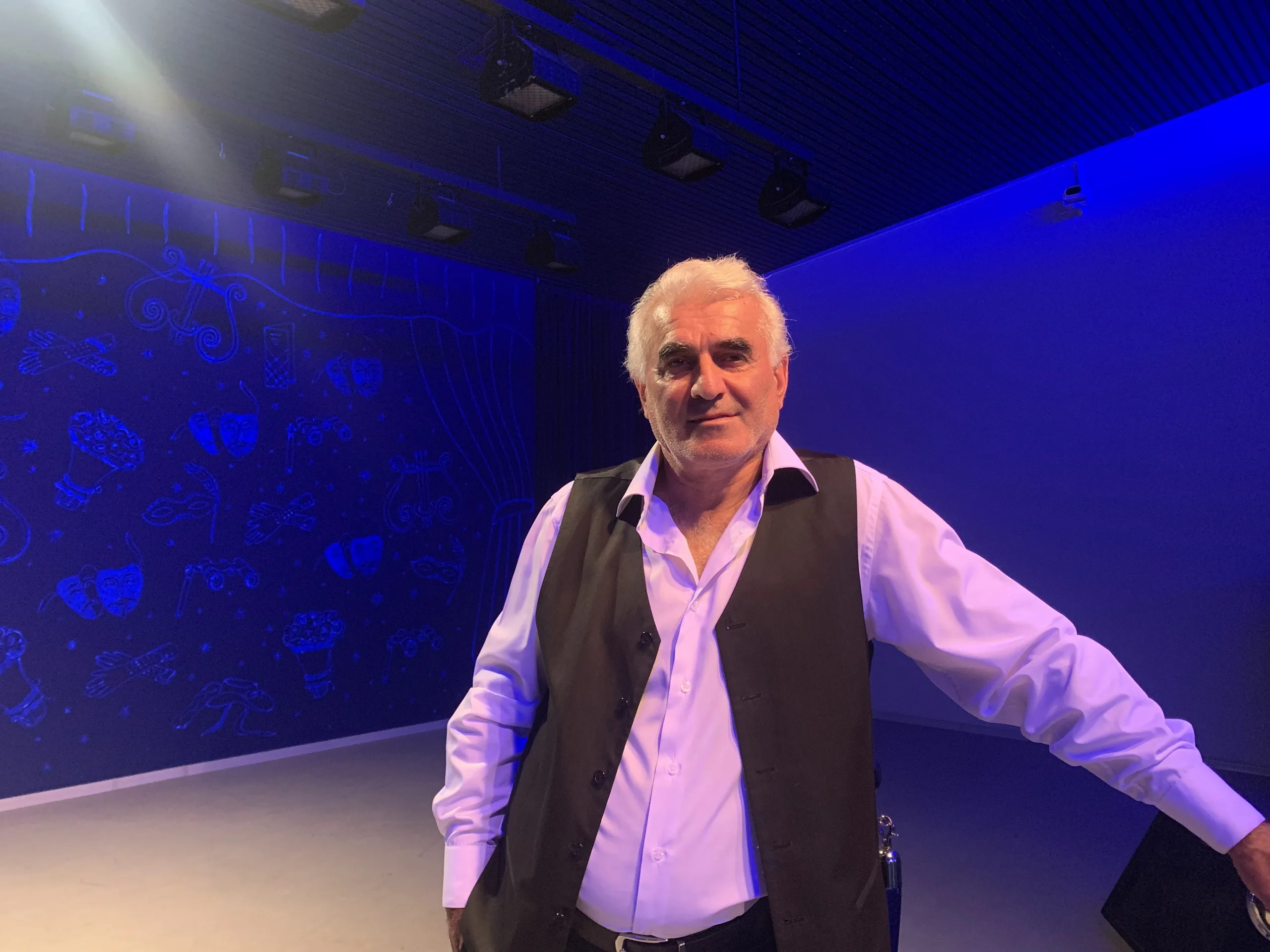 Афиша: Пока Земля ещё вертится. Булату Окуджаве посвящается в Санкт-Петербурге 10 мая 2026