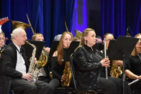 Афиша: Поклонимся великим тем годам! в Саратове 7 мая 2026