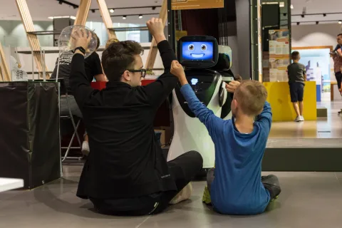 Афиша: Робопарк в Брянске 17 мая 2026