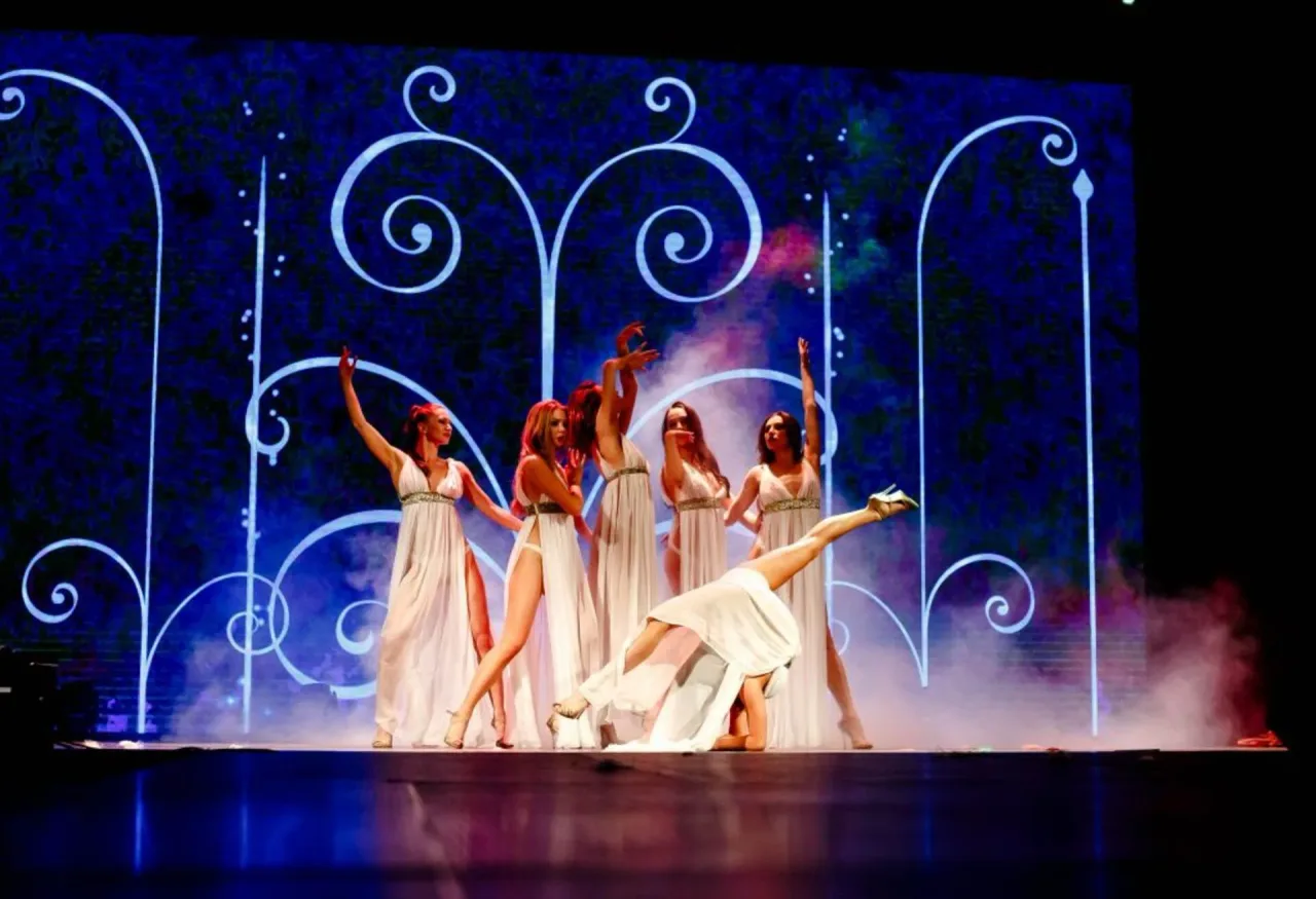 Афиша: Романтика белых ночей в Санкт-Петербурге 22 мая 2026