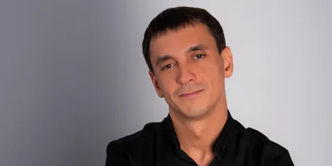 Афиша: Рустам Асадуллин в Казани 18 мая 2026