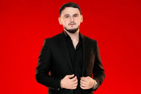 Афиша: Рустам Нахушев во Владикавказе 27 мая 2026