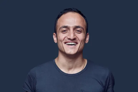 Афиша: Самвел Гиновян в Москве 15 мая 2026