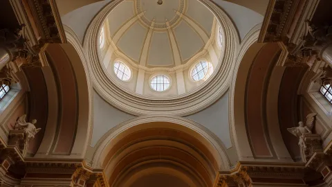 Афиша: Шедевры мировой киномузыки в Санкт-Петербурге 3 мая 2026