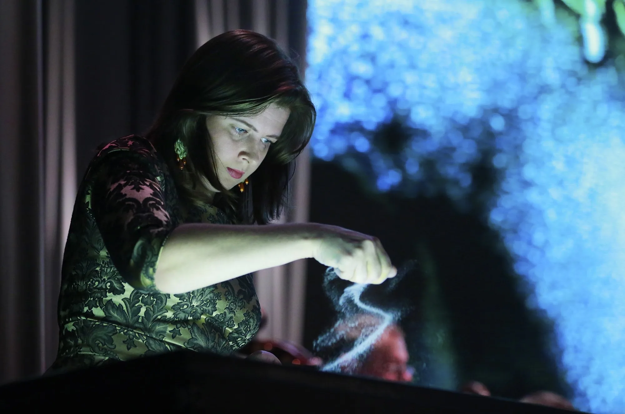 Афиша: Сны Тамары. Классика в песочных тонах в Санкт-Петербурге 2 мая 2026