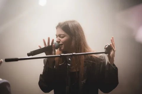 Афиша: Собачий Lie в Москве 30 мая 2026