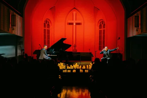 Афиша: Sting. Джазовый трибьют при свечах в Великом Новгороде 15 мая 2026