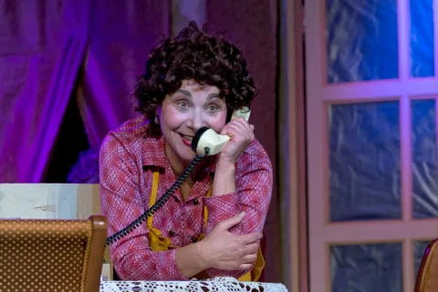 Афиша: Тётки в Волгограде 6 мая 2026