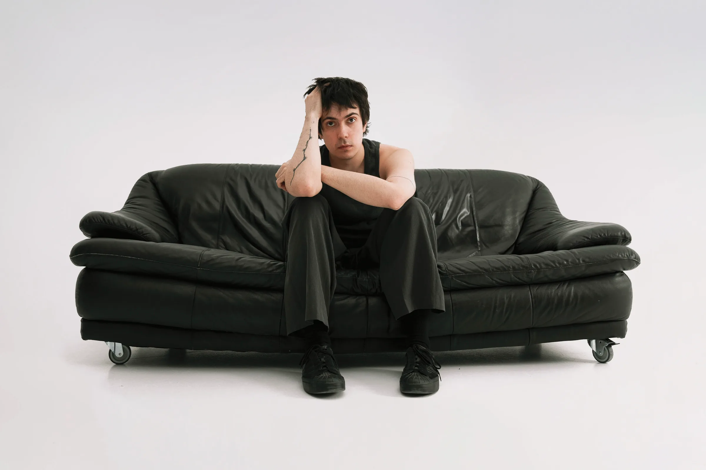 Афиша: Тима ищет свет в Екатеринбурге 24 мая 2026