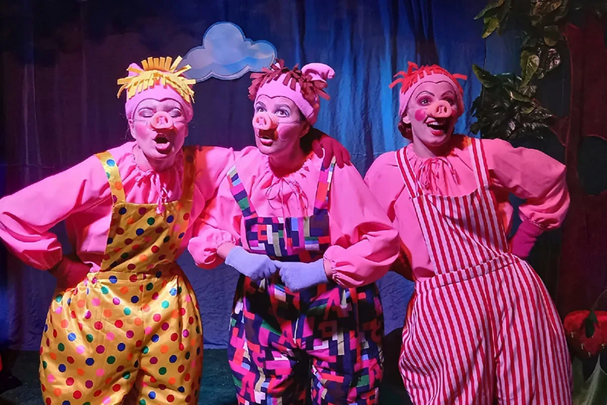 Афиша: Три поросёнка в Нижнем Новгороде 23 мая 2026