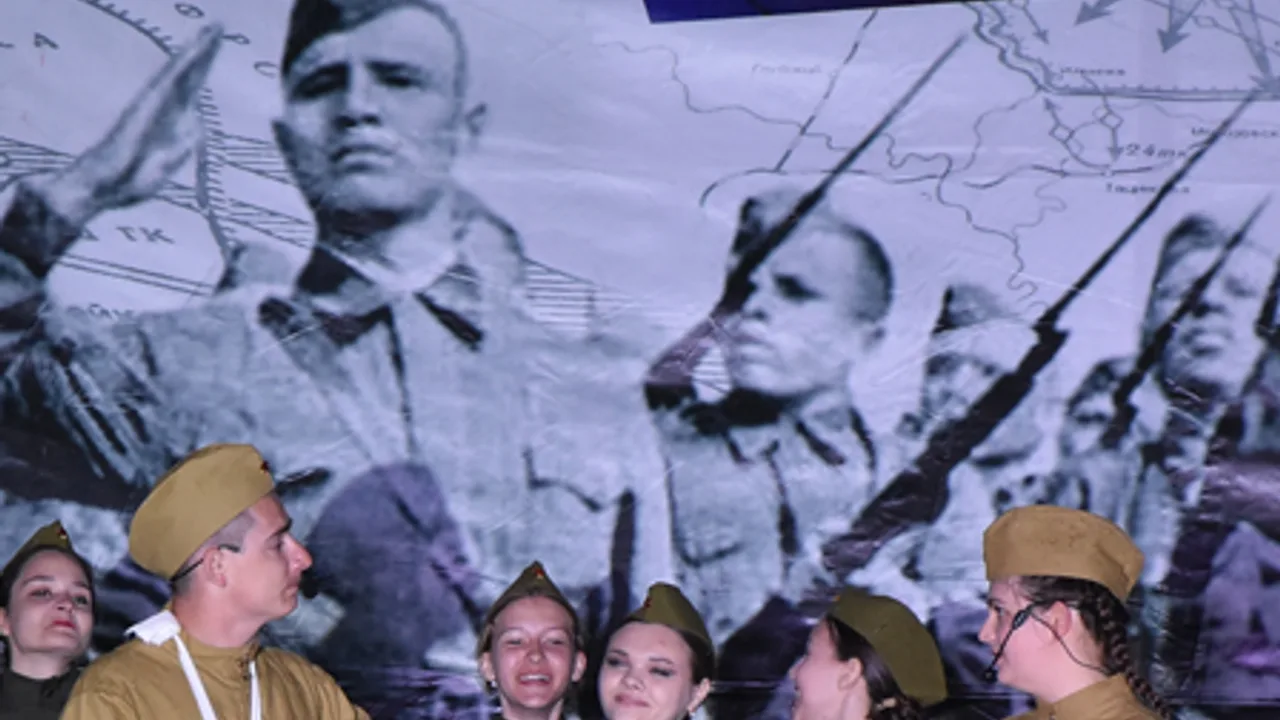 Афиша: Вальс Победы. Танцевальная гостиная в Ростове-на-Дону 24 мая 2026