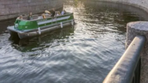 Афиша: Вдоль Петроградки – водная прогулка в Санкт-Петербурге 20 мая 2026
