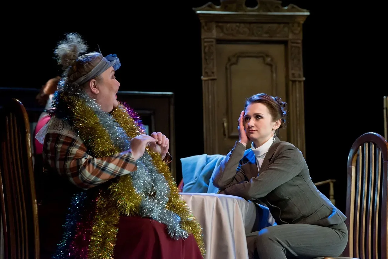 Афиша: Восемь любящих женщин в Челябинске 21 мая 2026