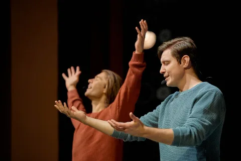 Афиша: Я — счастье! Преображение, или Швабракадабра в Саратове 19 мая 2026