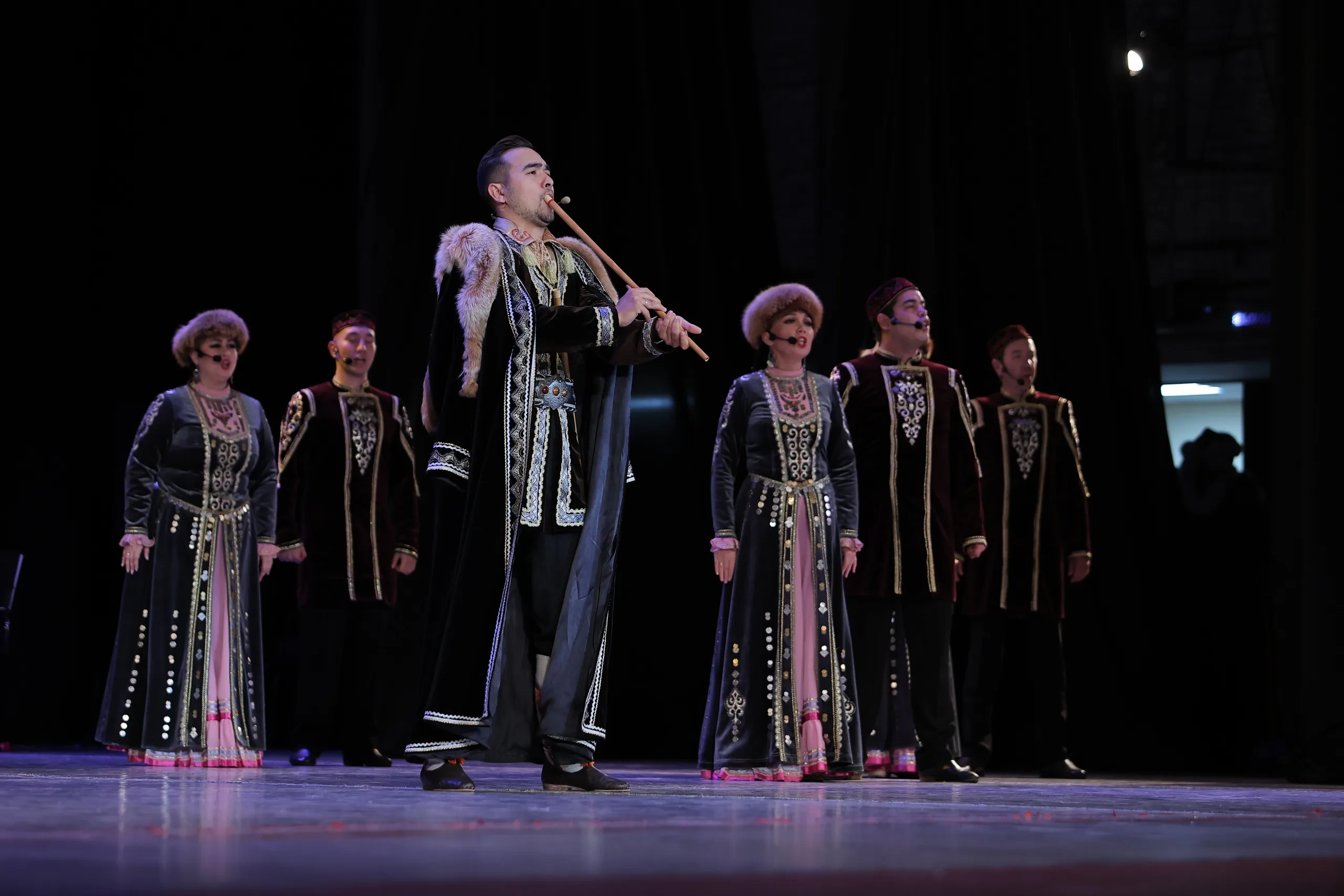 Афиша: Закрытие сезона «Мирас»! в Уфе 21 мая 2026