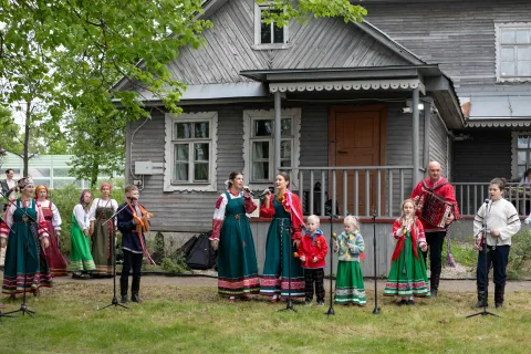 Афиша: Запоём частушку звонко в Сябреницах над рекой! в Великом Новгороде 23 мая 2026