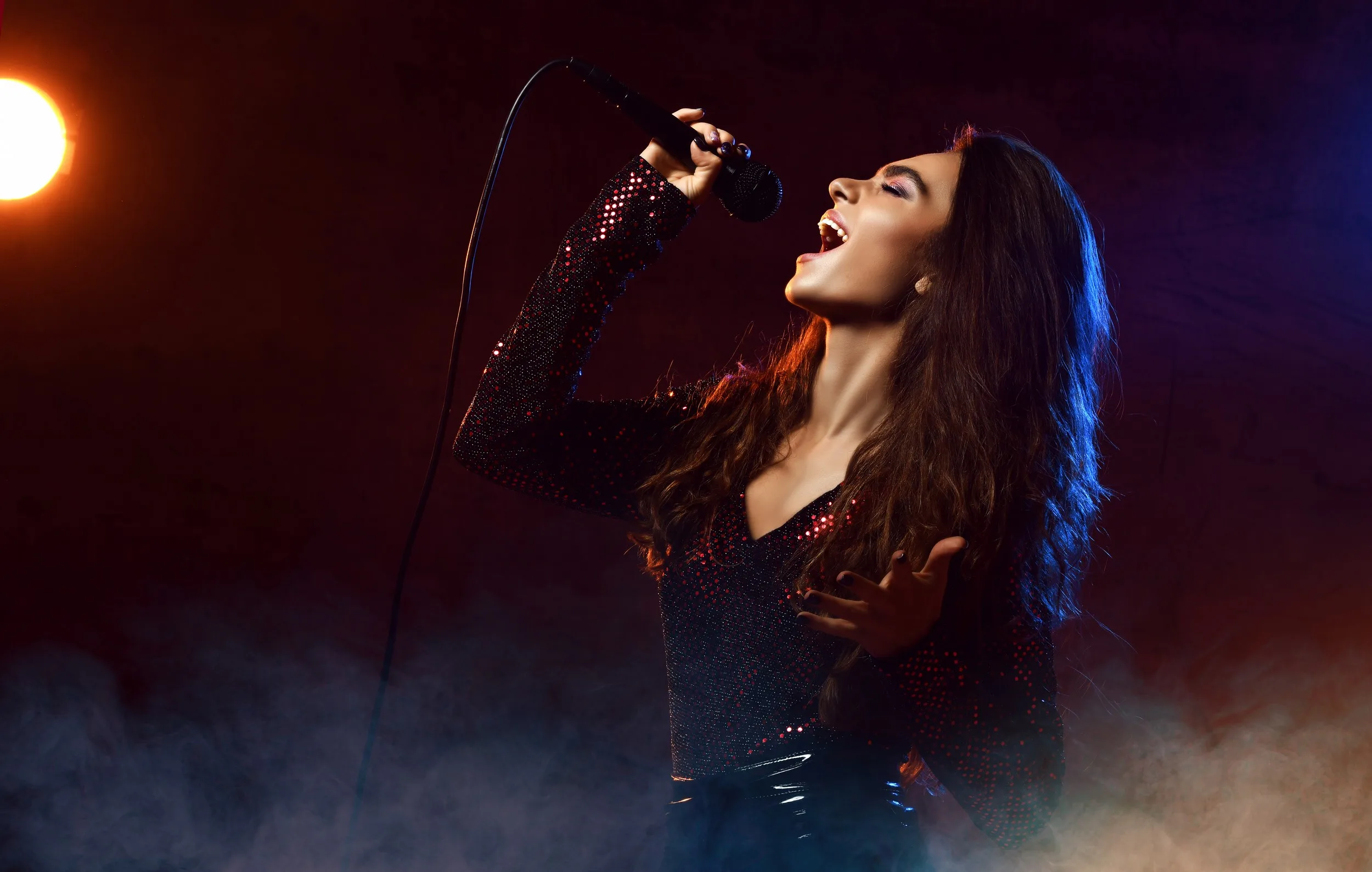 Афиша: Зайнаб Махаева и Патимат Расулова в Саратове 23 мая 2026