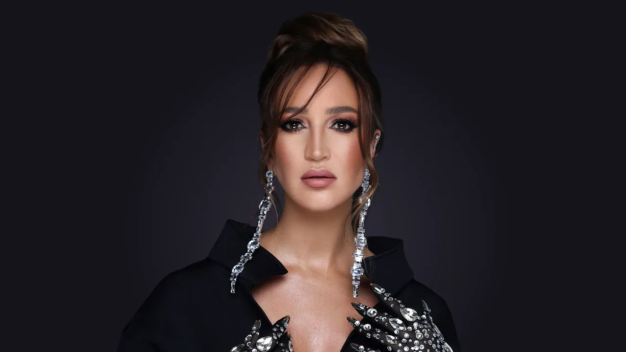 Афиша: Ольга Бузова в Москве 2 октября 2026