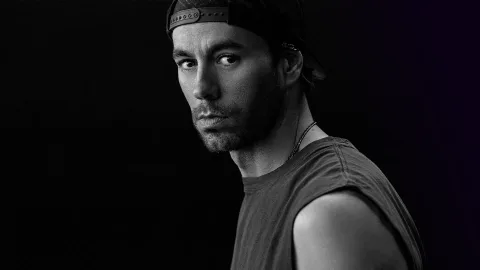 Афиша: Enrique Iglesias в Москве 3 сентября 2026