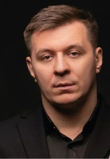 Афиша: Ессентуки - Дмитрий Кравченко. Поэтический концерт в Ставрополе 23 сентября 2026