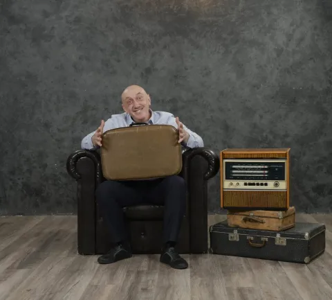 Афиша: Иногда нам снятся старые собаки в Воронеже 26 сентября 2026