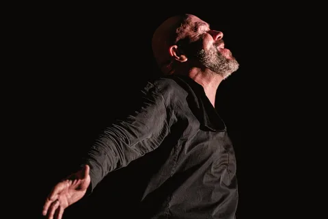 Афиша: Максим Аверин. Расправь крылья в Красноярске 29 сентября 2026