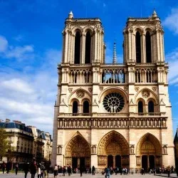 Афиша: Notre Dame de Paris. Орган и солисты в Соборе при свечах в Санкт-Петербурге 4 сентября 2026