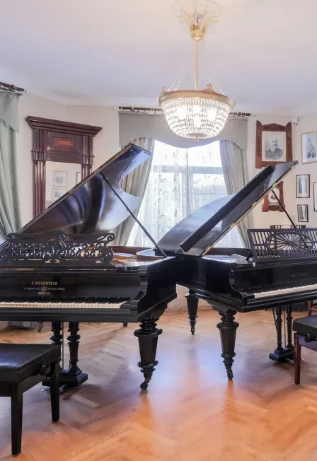 Афиша: Посещение постоянной экспозиции и временных выставок музея-квартиры А.Б. Гольденвейзера в Москве 24 сентября 2026